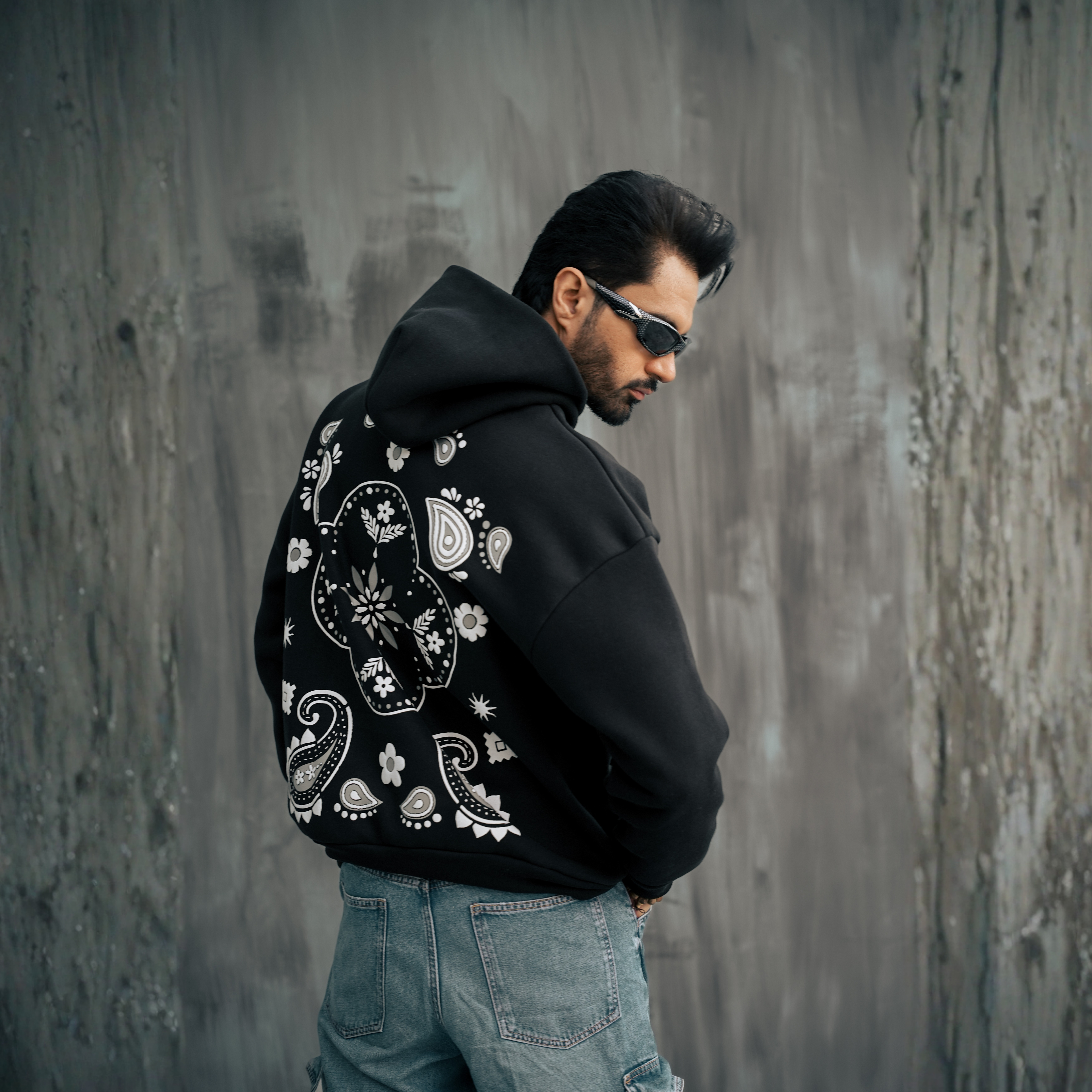 PAISLEY PUFF PRINT HOODIE