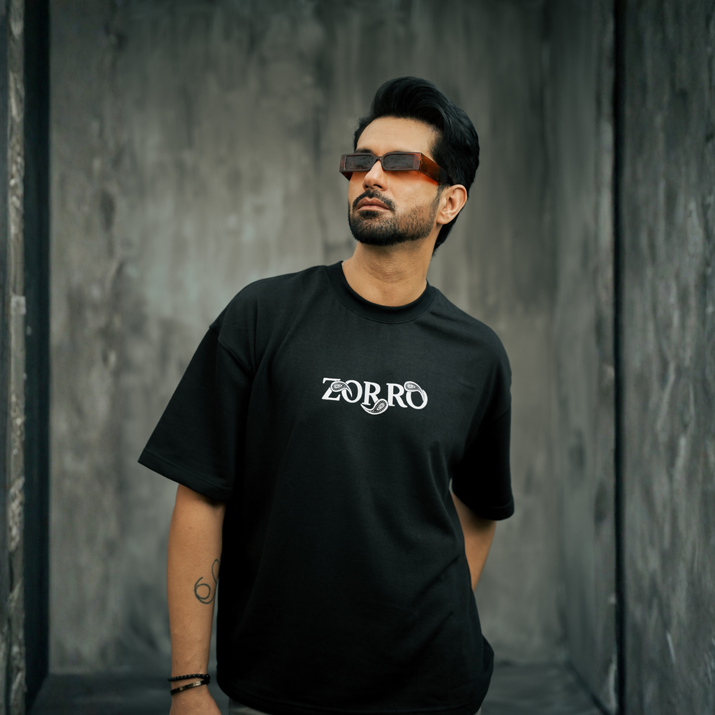 PAISLEY PUFF PRINT TSHIRT