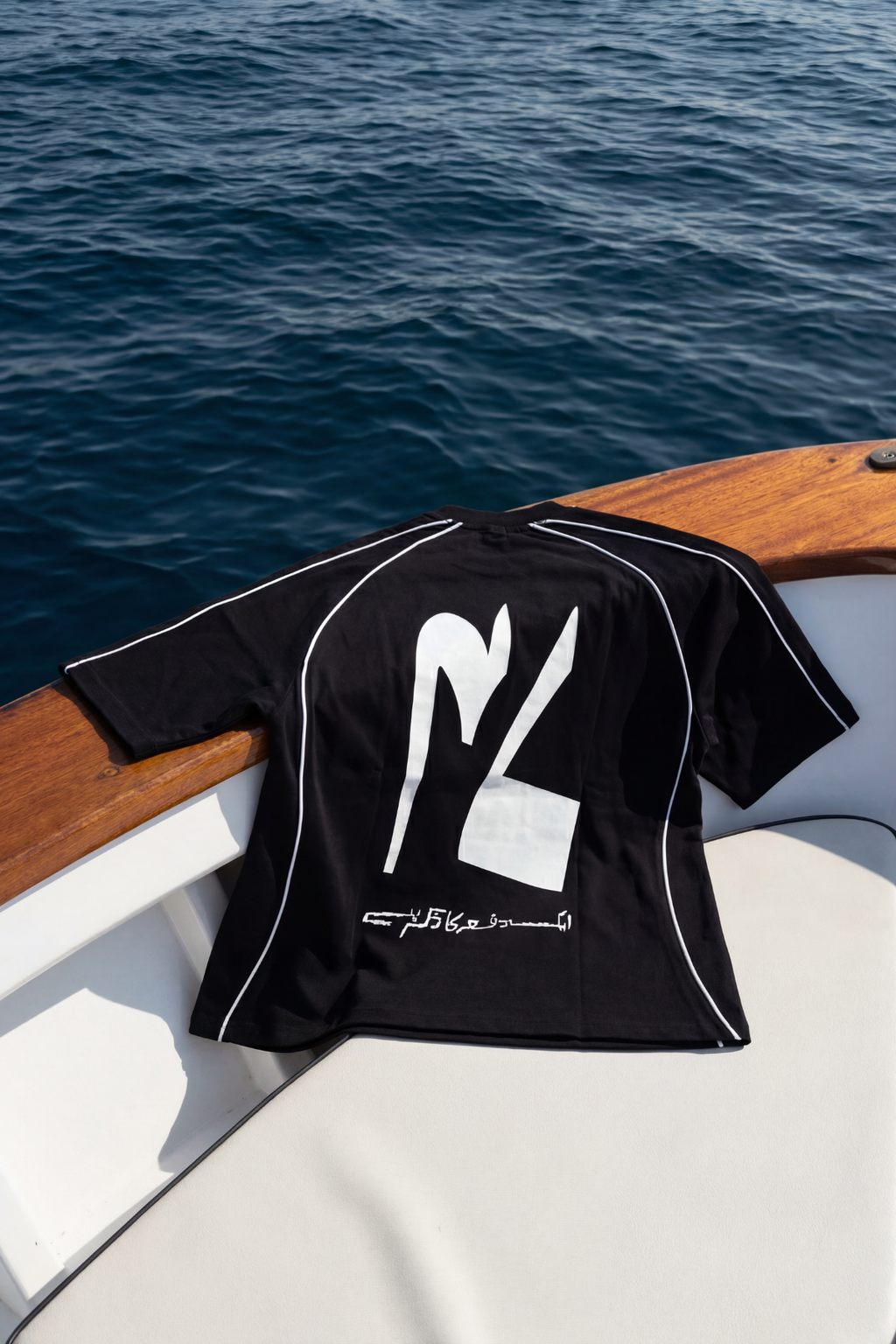 BLACK ZAMANA TSHIRT